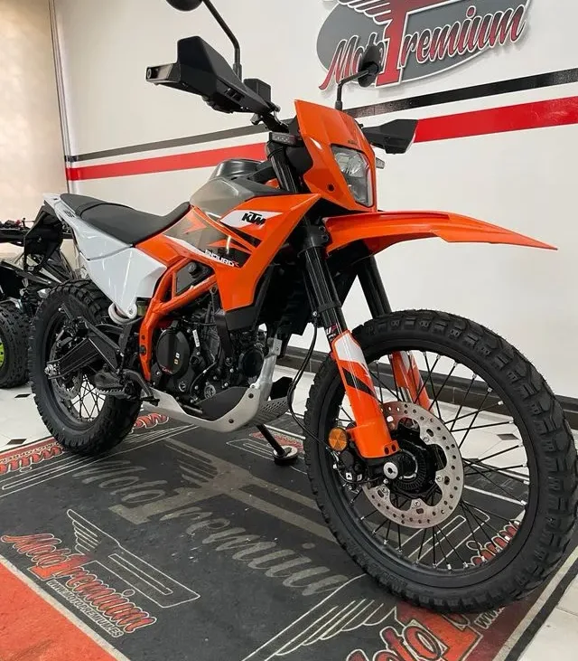 KTM 125 ENDURO R 10