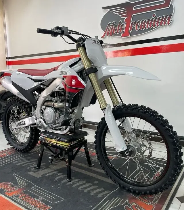 Yamaha YZ 450 F 70 11