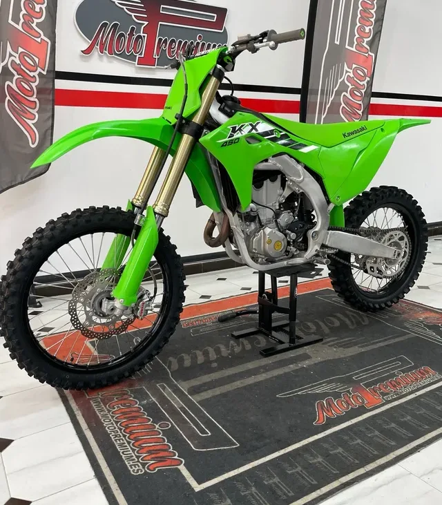 Kawasaki KXF 450 1