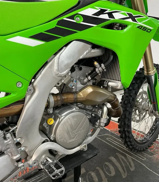 Kawasaki KXF 450 7