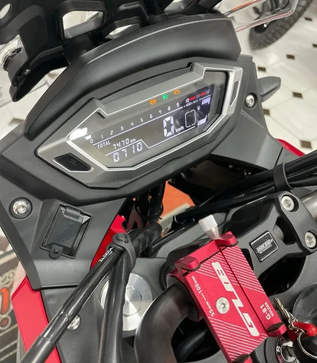 i6448432716