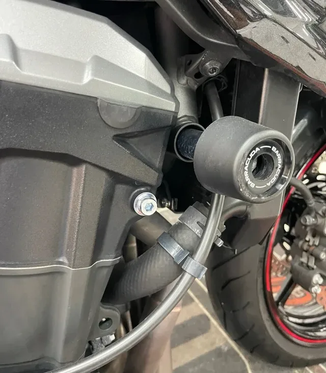 Kawasaki Z900 10