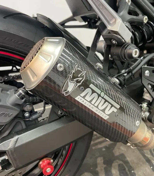 Kawasaki Z900 14