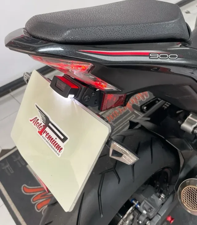 Kawasaki Z900 3