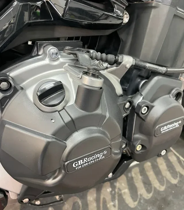 Kawasaki Z900 7