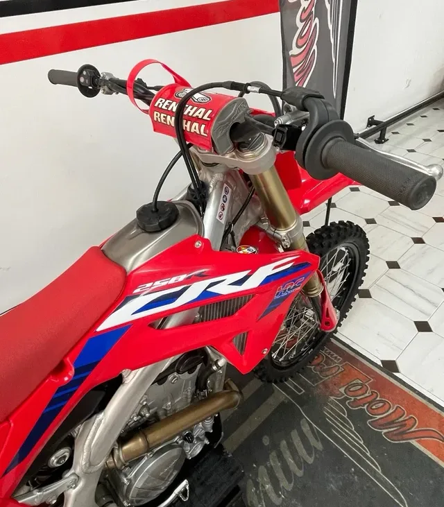 Honda CRF 250 4T 3