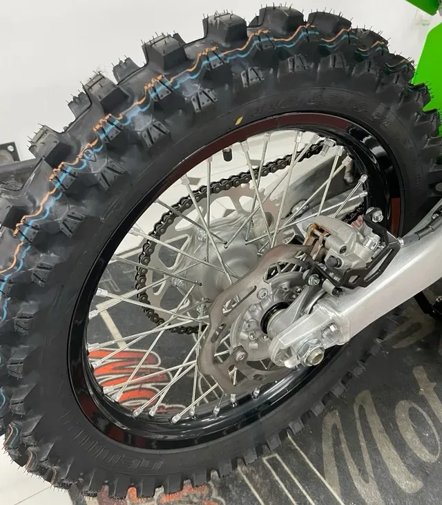 Kawasaki KXF 250 6