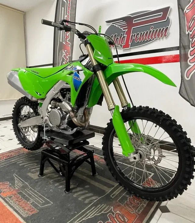 Kawasaki KXF 450 11