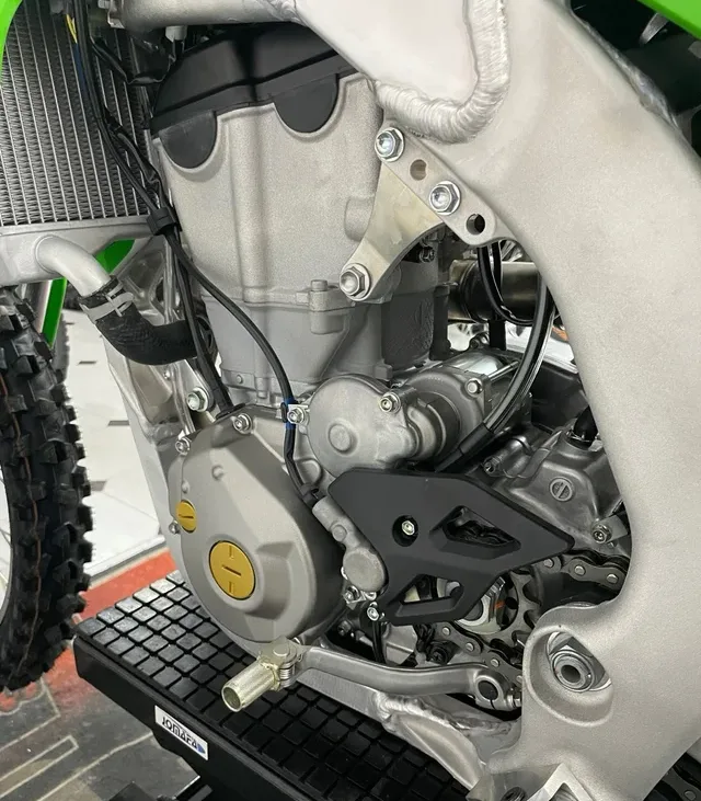 Kawasaki KXF 450 9