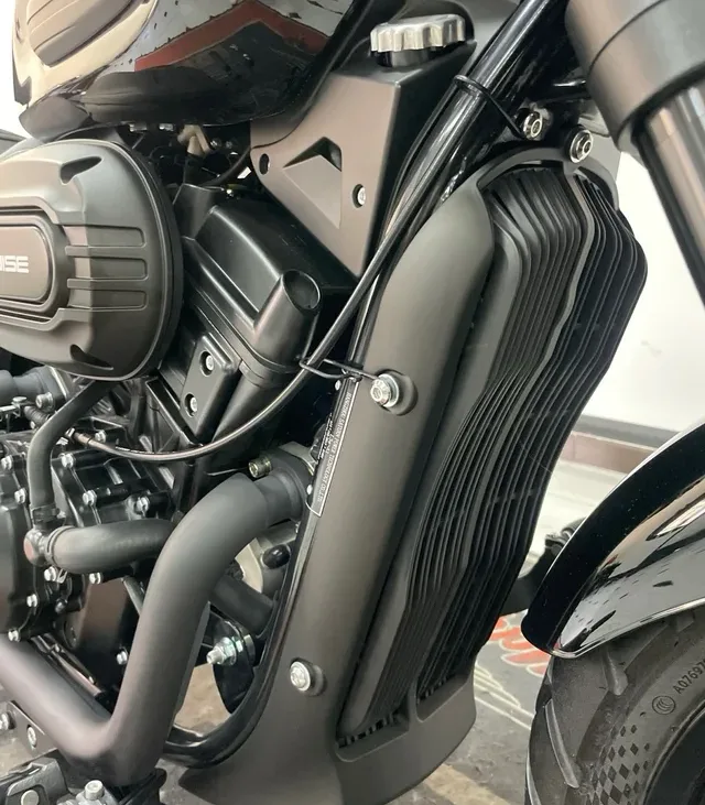 Keeway V-Cruise 125cc 9