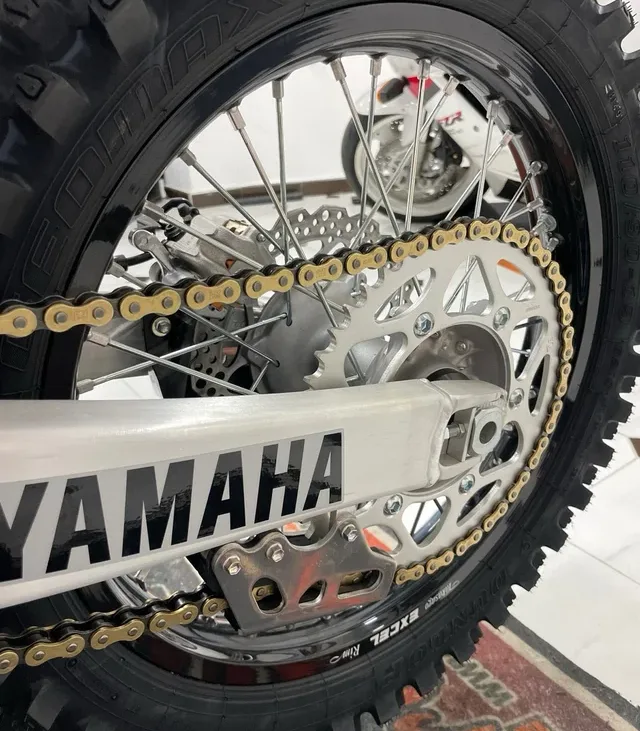 Yamaha YZ 250 cc 70th 13