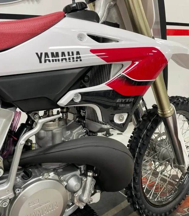 Yamaha YZ 250 cc 70th 7